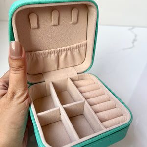 Small Jewelry organizer
