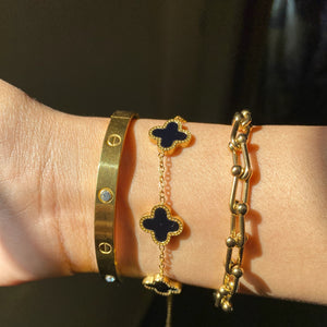 Luxe bracelet set, clover bracelet, love bangle, link chain bracelet, waterproof jewelry, tarnish-free bracelet, 18K gold-plated, premium jewelry in Pakistan, Jewels by Zaib
