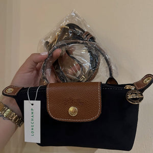 LongChamp Crossbody Bag with Strap - Black