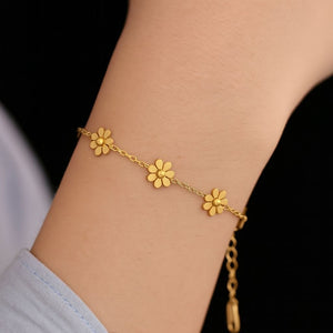 Maple Bay Bracelet