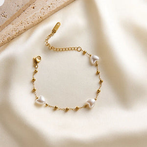 Pearl Heart Chain Bracelet