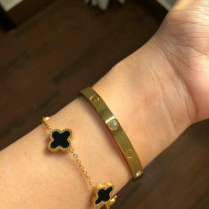 Elegant Clover & Screw Bracelet Set – 18K Gold-Plated, Waterproof & Tarnish-Free | Jewels by Zaib