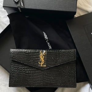 Ysl Uptown patent leather clutch
