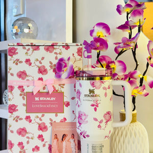 Stanley X 40OZ Tumbler Love Shack White With GiftBox