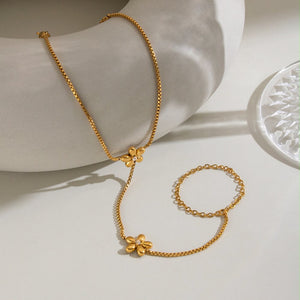Daisy Hand Chain