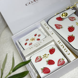 C0ach strwaberry Gift Box-Bag