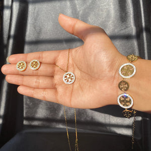 Golden Clover Complete Set – Necklace, Bracelet & Earrings (Copy)