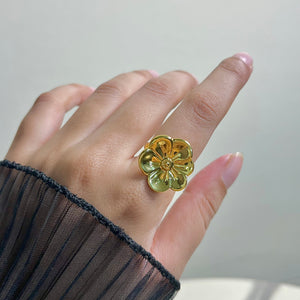 Goldy Flower Ring (Adjustable)