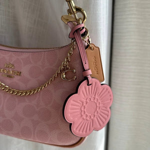 Teri Shoulder Bag Signature Canvas