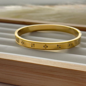 Rosie 18k Gold Plated Bangle
