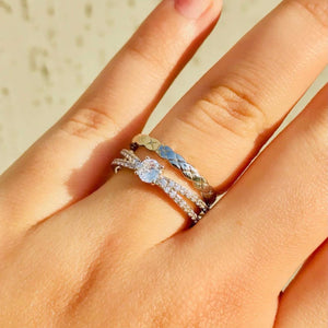 Adjustable twin ring