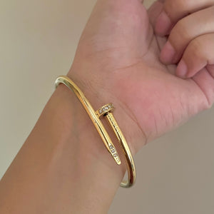 Diamantine nail openable bracelets